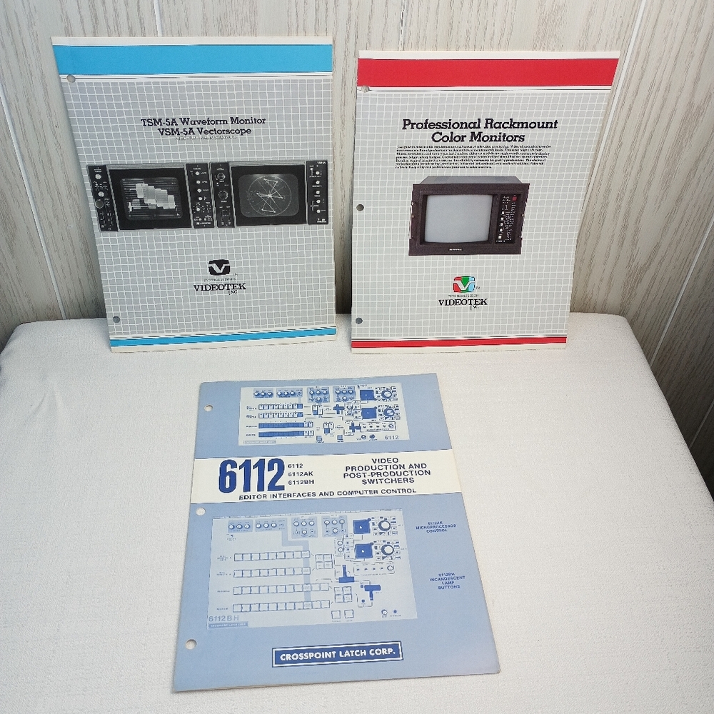 VIDEOTECK Inc Color Monitors Vectorscope 6112 Video production pamphlets read.